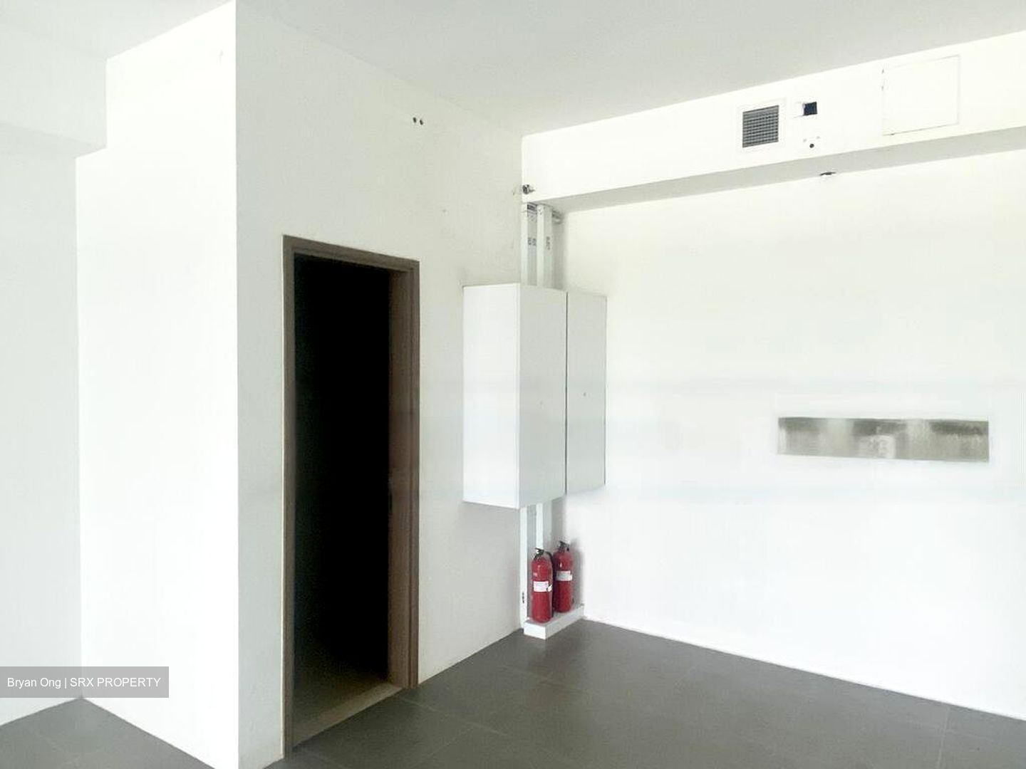 Seaside Residences (D15), Retail #614479111